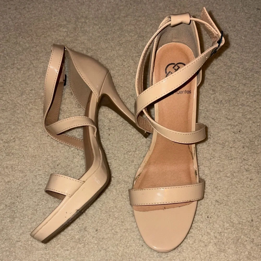 Elegant Nude Strappy Heels - Picture 1 of 6
